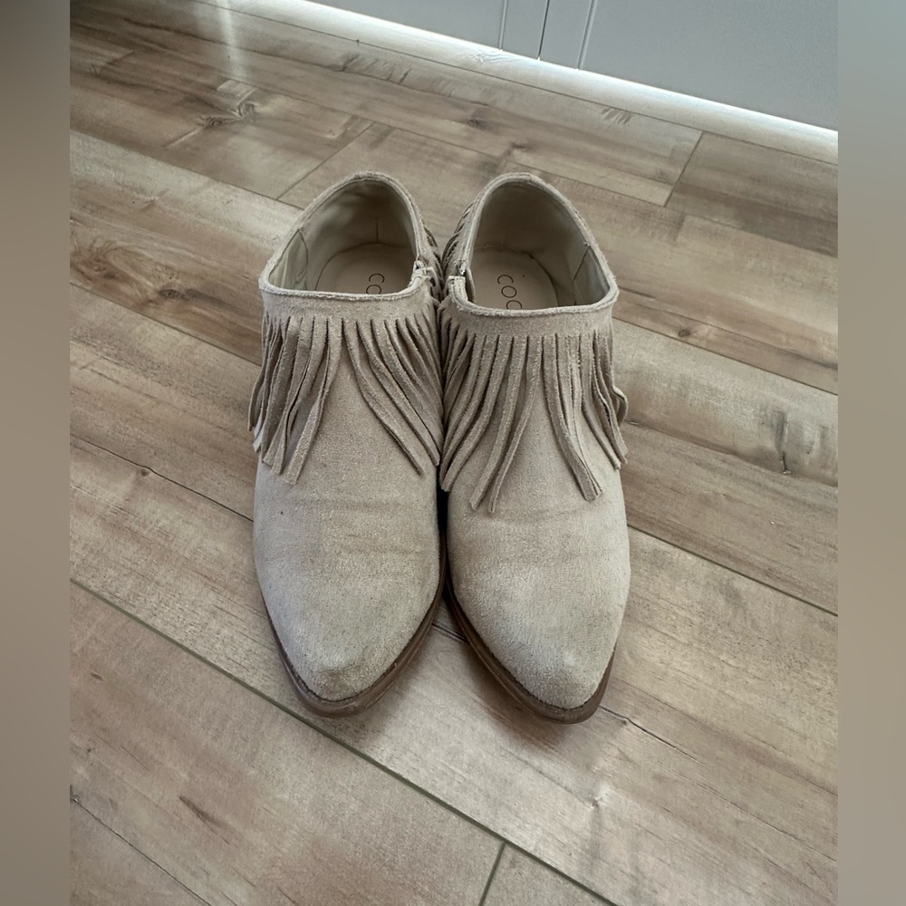 Low suede fringe boots - lightly used. Coconuts by Matisse.